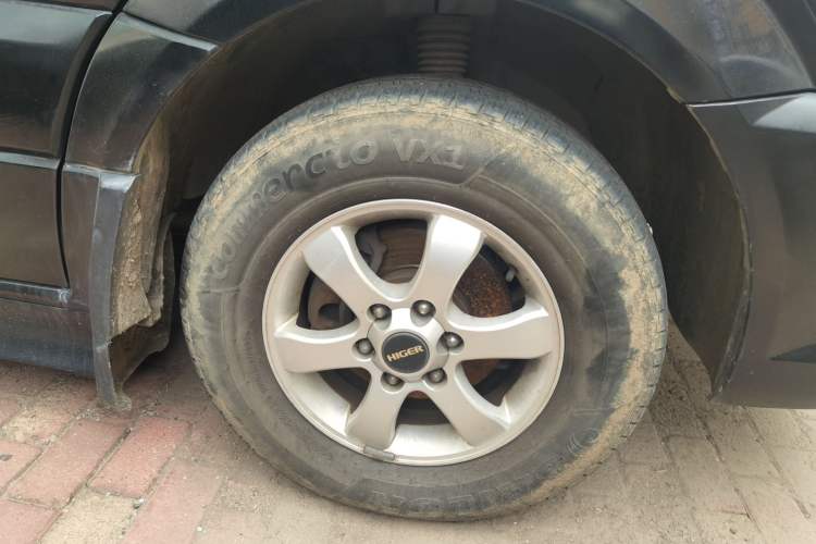 Used Higer H6C 2015 2.8T Diesel Version SC28R143Q4 Right Front Wheel Hub