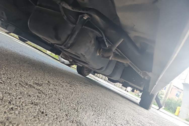 Used Higer H6C  Chassis Front Left
