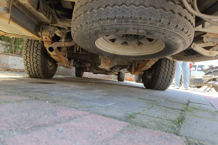 Used Higer Longwei  Chassis Rear