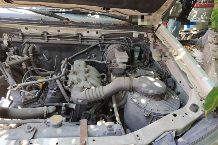 Used Higer Longwei  Engine Bay Left
