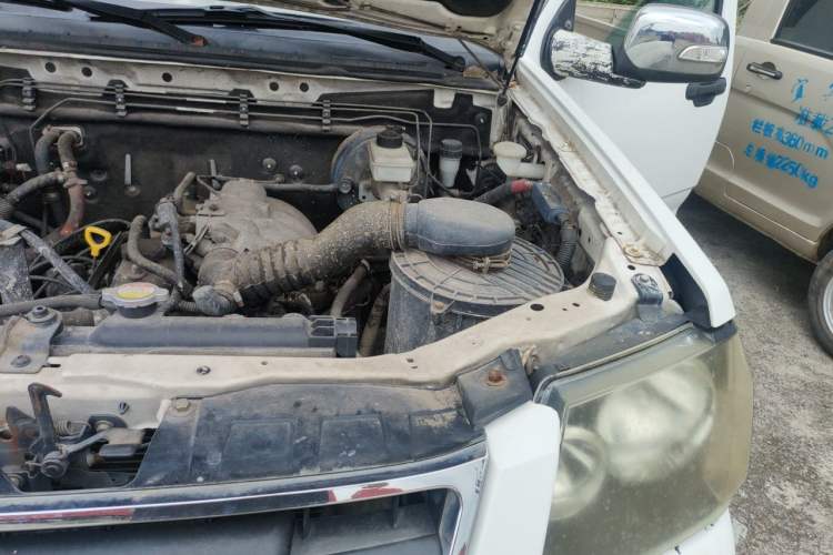 Used Higer Longwei  Engine Bay Left