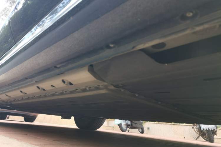 Used Hima AITO M5 2022 Extended-Range Four-Wheel Drive Ultimate Edition Chassis Rear Left