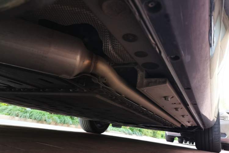 Used Hima AITO M5 2022 Extended-Range Four-Wheel Drive Ultimate Edition Chassis Rear Right