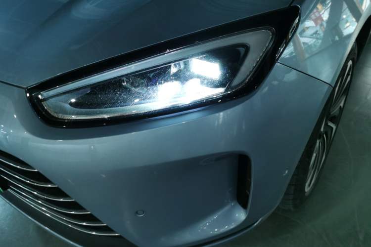 Used Hima AITO M5 2023 Extended-Range Rear-Drive Intelligent Driving Version Left Front Headlight