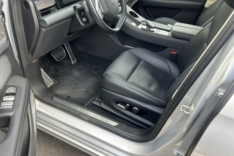 Used Hima AITO M5 2022 Extended-Range Four-Wheel Drive Ultimate Edition Interior 5
