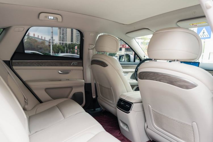 Used Hima AITO M5 2022 Range-Extended Rear-Drive Standard Version Interior 8