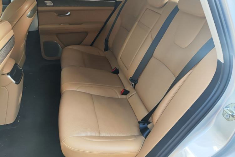 Used Hima AITO M5 2022 Extended-Range Four-Wheel Drive Ultimate Edition Left Rear Seat