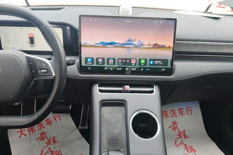 Used Hima AITO M5 2022 Extended-Range Four-Wheel Drive Ultimate Edition Audio And AC Panel