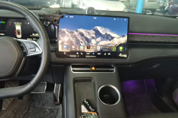 Used Hima AITO M5 2022 Extended-Range Four-Wheel Drive Performance Version Audio And AC Panel