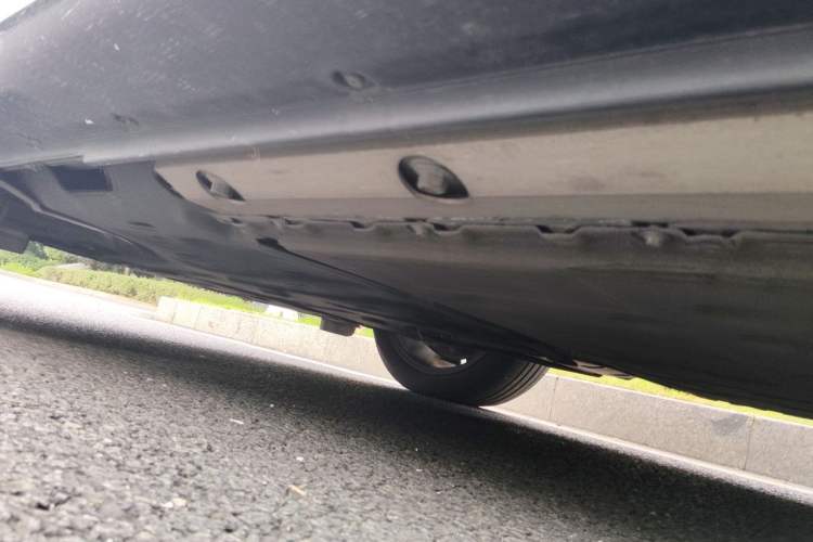 Used Hima AITO M5 2022 Extended-Range Four-Wheel Drive Performance Version Chassis Front Left