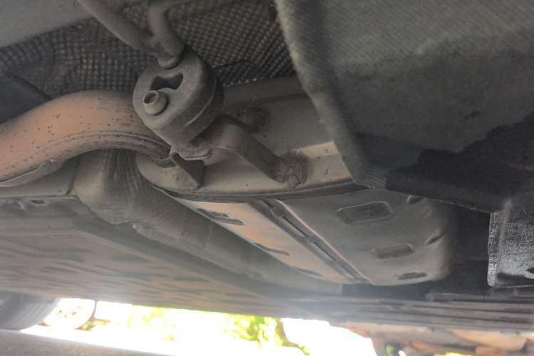 Used Hima AITO M5 2022 Extended-Range Four-Wheel Drive Flagship Edition Chassis Front Right