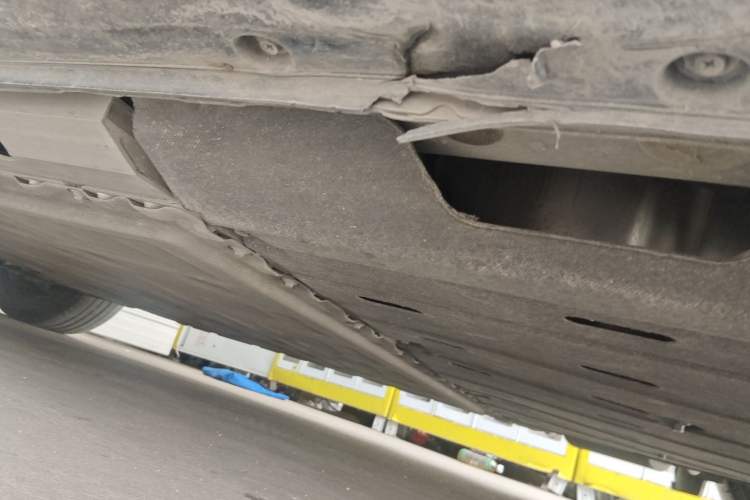 Used Hima AITO M5 2022 Extended-Range Four-Wheel Drive Flagship Edition Chassis Rear Left