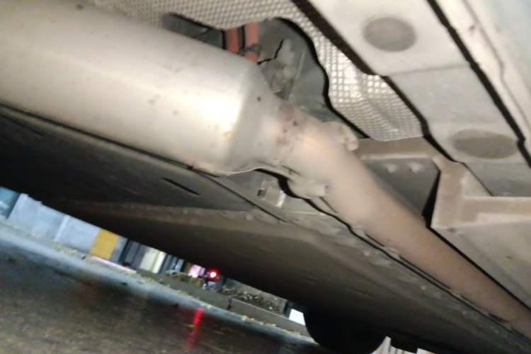 Used Hima AITO M5 2022 Extended-Range Four-Wheel Drive Flagship Edition Chassis Rear Right
