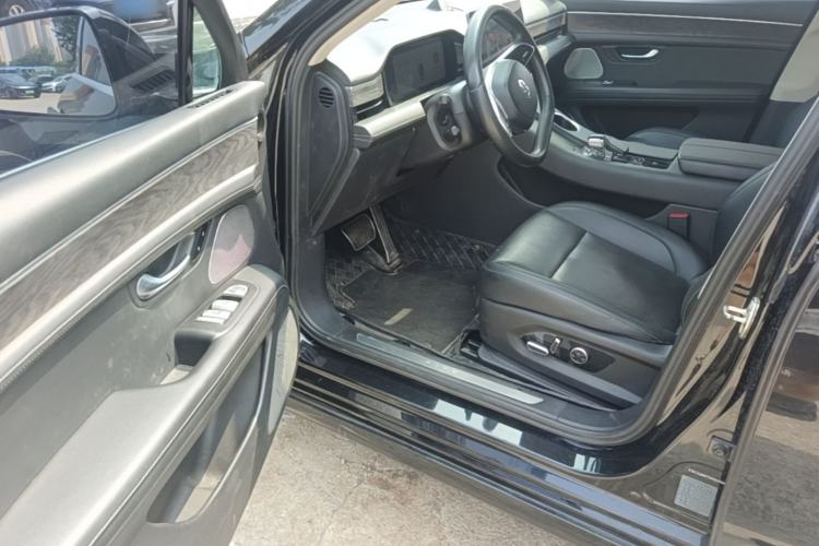 Used Hima AITO M5 2022 Extended-Range Four-Wheel Drive Ultimate Edition Driver Seat