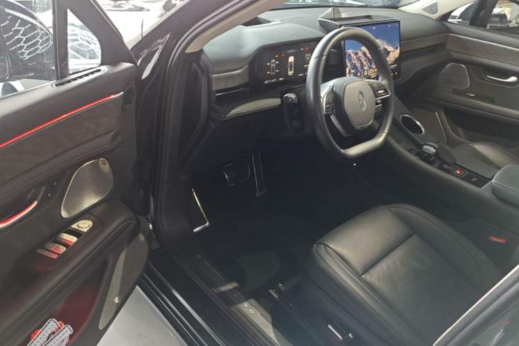 Used Hima AITO M5 2022 Range-Extended Rear-Drive Standard Version Driver Seat