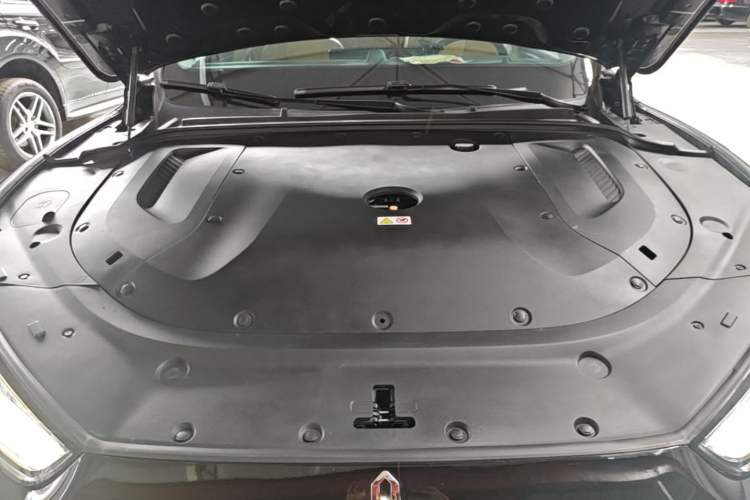 Used Hima AITO M5 2022 Extended-Range Four-Wheel Drive Ultimate Edition Engine Bay