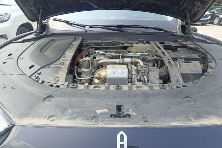 Used Hima AITO M5 2022 Extended-Range Four-Wheel Drive Ultimate Edition Engine Bay