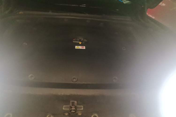 Used Hima AITO M5 2022 Extended-Range Four-Wheel Drive Performance Version Engine Bay