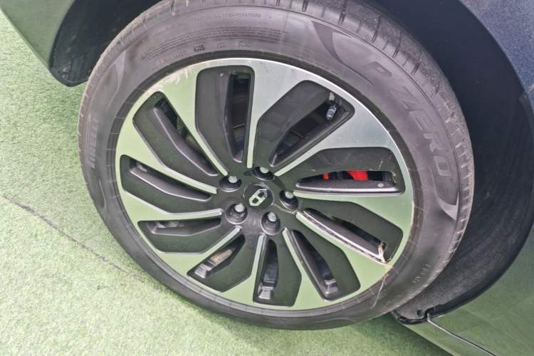 Used Hima AITO M5 2022 Extended-Range Four-Wheel Drive Performance Version Exterior 5
