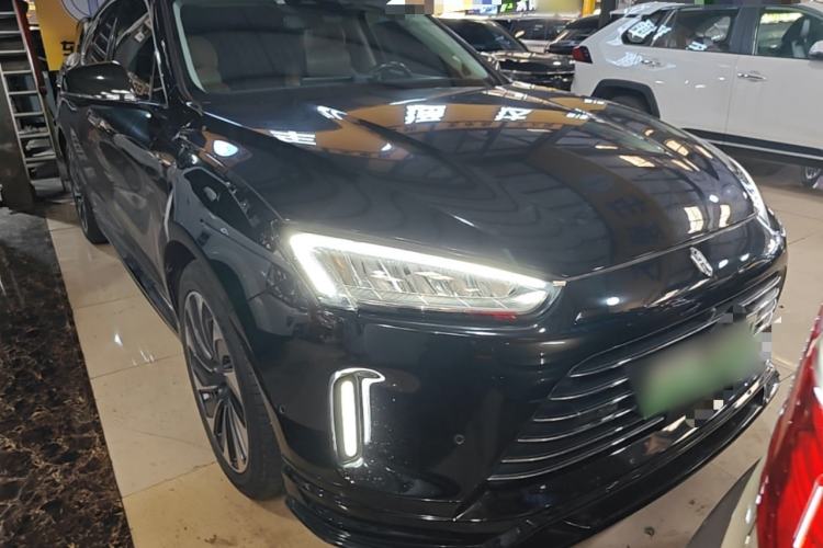 Used Hima AITO M5 2022 Extended-Range Four-Wheel Drive Ultimate Edition Front Right 45 Deg