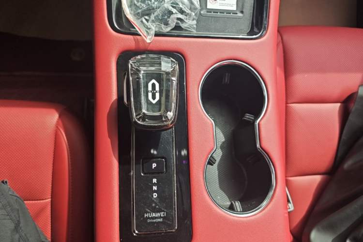 Used Hima AITO M5 2022 Pure Electric All-Wheel-Drive Performance Edition Gear Lever