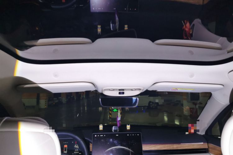 Used Hima AITO M5 2022 Pure Electric Rear-Drive Standard Edition Headliner