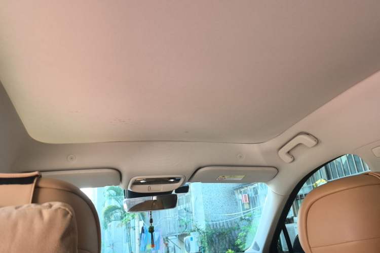 Used Hima AITO M5 2022 Extended-Range Four-Wheel Drive Flagship Edition Headliner
