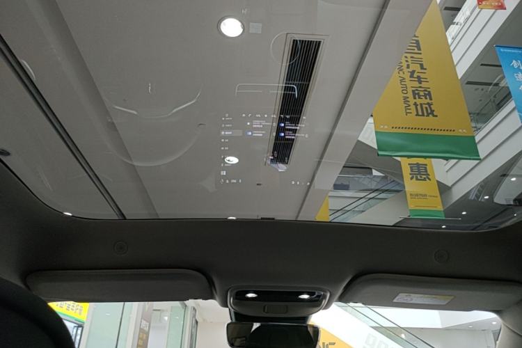 Used Hima AITO M5 2022 Extended-Range Four-Wheel Drive Performance Version Headliner