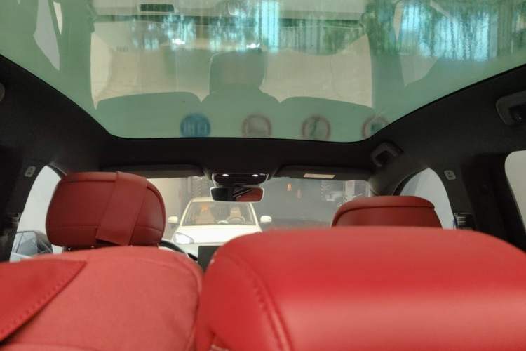 Used Hima AITO M5 2022 Pure Electric All-Wheel-Drive Performance Edition Headliner