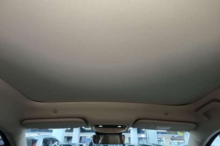 Used Hima AITO M5 2022 Pure Electric Rear-Drive Standard Edition Headliner