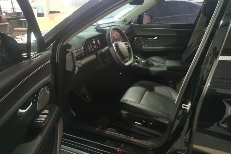 Used Hima AITO M5 2022 Range-Extended Rear-Drive Standard Version Interior 2