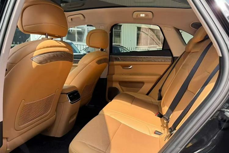 Used Hima AITO M5 2022 Extended-Range Four-Wheel Drive Ultimate Edition Interior 4