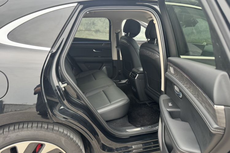 Used Hima AITO M5 2022 Range-Extended Rear-Drive Standard Version Interior 6