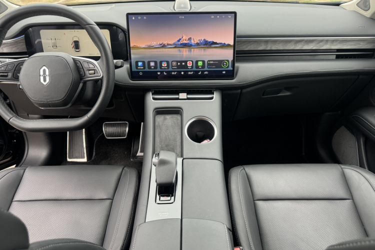 Used Hima AITO M5 2022 Range-Extended Rear-Drive Standard Version Interior 9