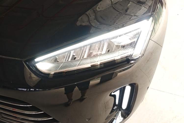 Used Hima AITO M5 2022 Extended-Range Four-Wheel Drive Flagship Edition Left Front Headlight