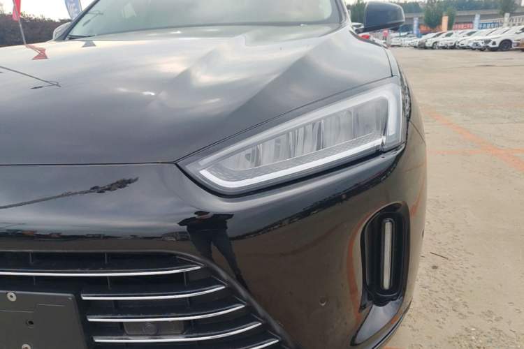 Used Hima AITO M5 2022 Extended-Range Four-Wheel Drive Ultimate Edition Left Front Headlight