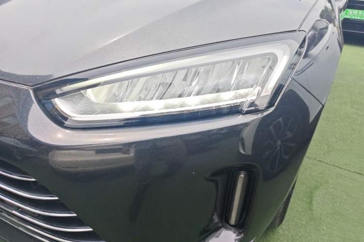 Used Hima AITO M5 2022 Extended-Range Four-Wheel Drive Performance Version Left Front Headlight