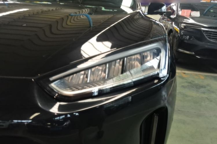 Used Hima AITO M5 2022 Extended-Range Four-Wheel Drive Performance Version Left Front Headlight