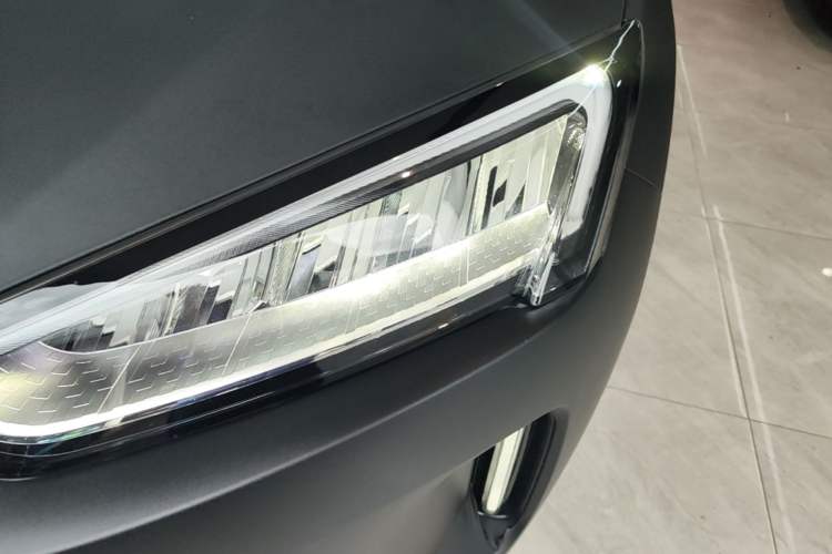 Used Hima AITO M5 2022 Range-Extended Rear-Drive Standard Version Left Front Headlight