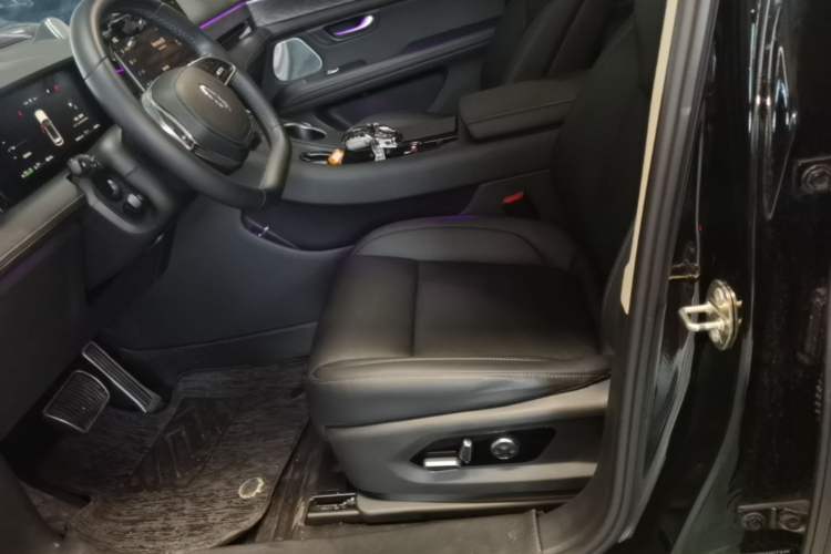 Used Hima AITO M5 2022 Extended-Range Four-Wheel Drive Performance Version Left Front Seat