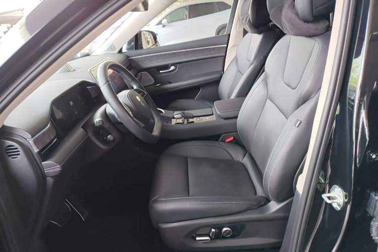 Used Hima AITO M5 2022 Range-Extended Rear-Drive Standard Version Left Front Seat