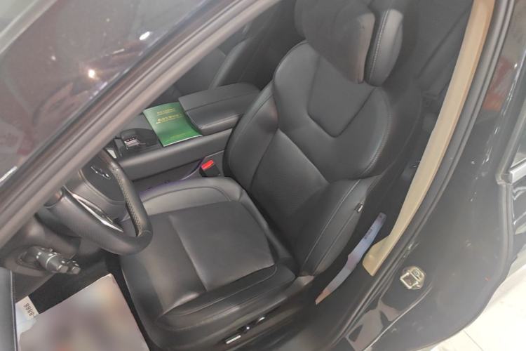 Used Hima AITO M5 2022 Extended-Range Four-Wheel Drive Performance Version Left Front Seat