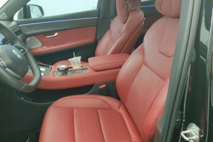 Used Hima AITO M5 2022 Pure Electric All-Wheel-Drive Performance Edition Left Front Seat