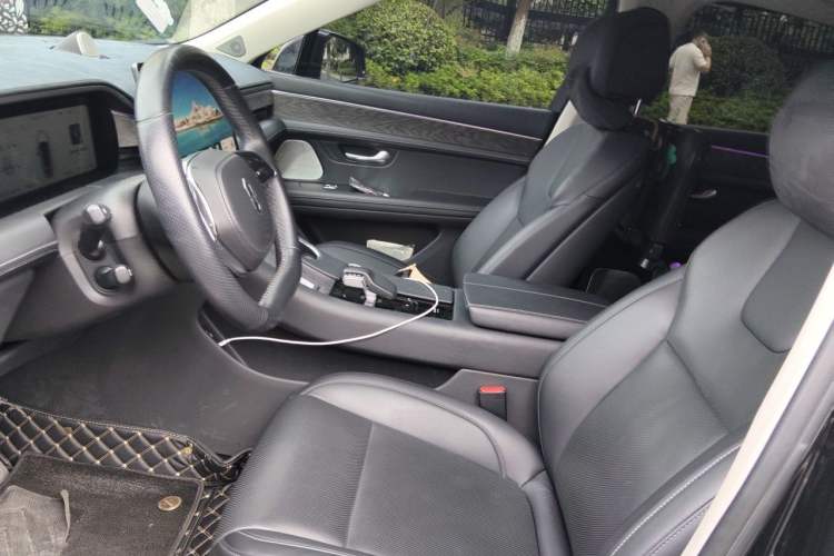Used Hima AITO M5 2022 Extended-Range Four-Wheel Drive Performance Version Left Front Seat