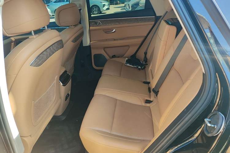 Used Hima AITO M5 2022 Extended-Range Four-Wheel Drive Ultimate Edition Left Rear Seat