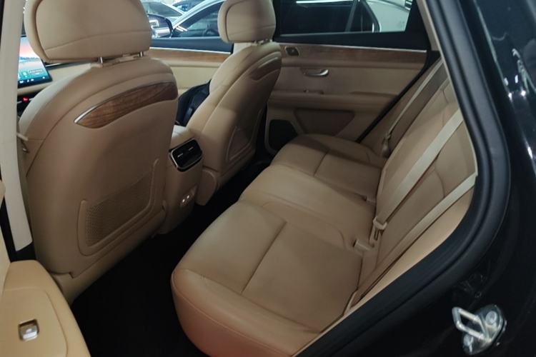 Used Hima AITO M5 2022 Pure Electric Rear-Drive Standard Edition Left Rear Seat