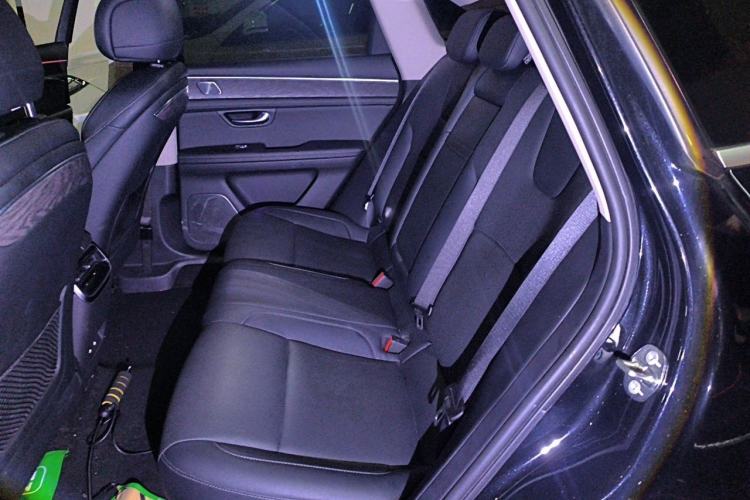 Used Hima AITO M5 2022 Extended-Range Four-Wheel Drive Performance Version Left Rear Seat