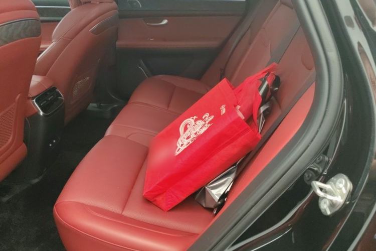 Used Hima AITO M5 2022 Pure Electric All-Wheel-Drive Performance Edition Left Rear Seat