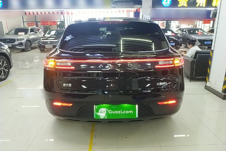 Used Hima AITO M5 2022 Extended-Range Four-Wheel Drive Flagship Edition Rear