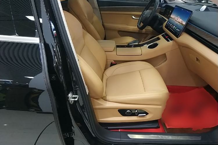 Used Hima AITO M5 2022 Extended-Range Four-Wheel Drive Flagship Edition Right Front Seat